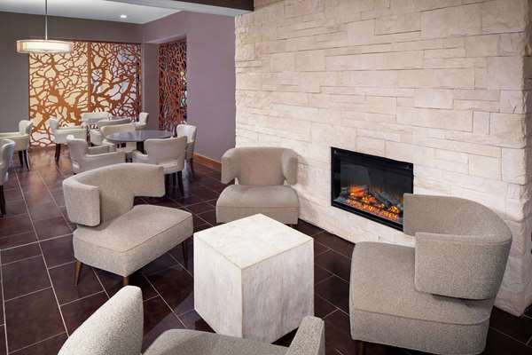 Wyndham Garden Westlake Cleveland amenities
