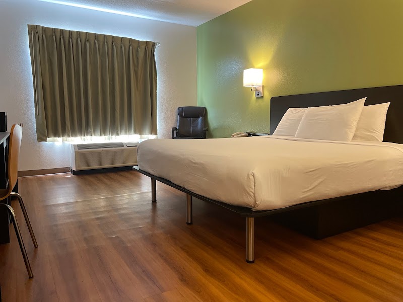 Willow Lodge Extended Stay - Willoughby - Cleveland Cleveland lobby