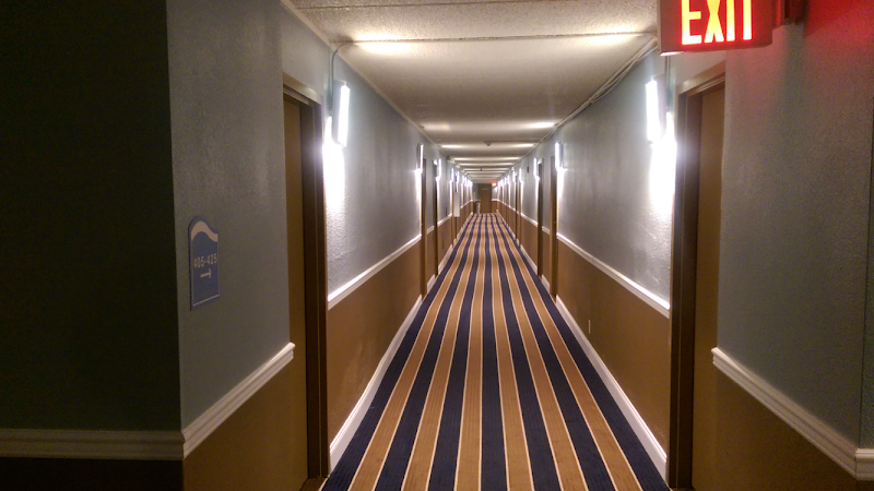 Economy Inn & Suites Cleveland amenities