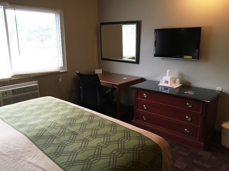 Highlander Inn Cleveland amenities