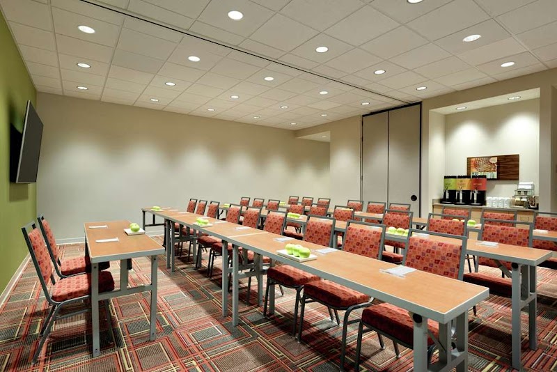 Home2 Suites by Hilton Cleveland Independence Cleveland amenities