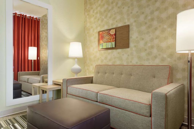Home2 Suites by Hilton Cleveland Independence Cleveland amenities