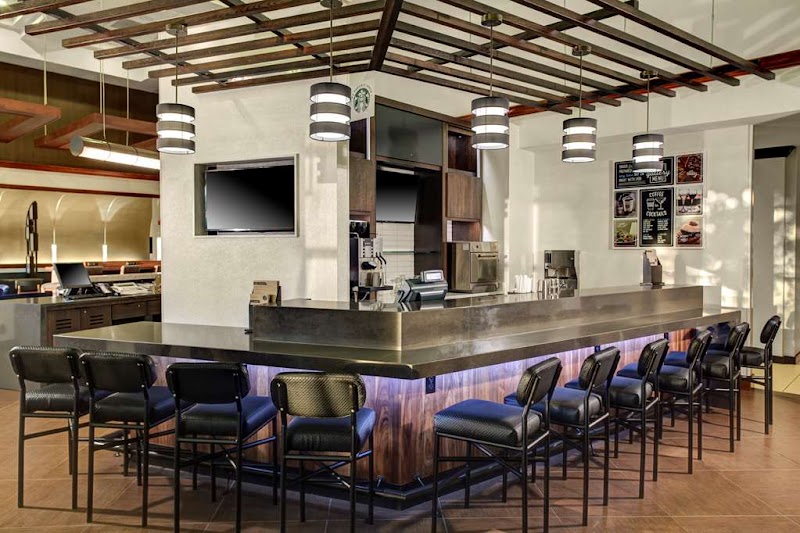 Extended Stay America Premier Suites- Cleveland - Independence Cleveland amenities
