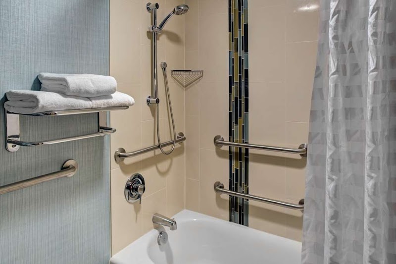 Extended Stay America Premier Suites- Cleveland - Independence Cleveland amenities