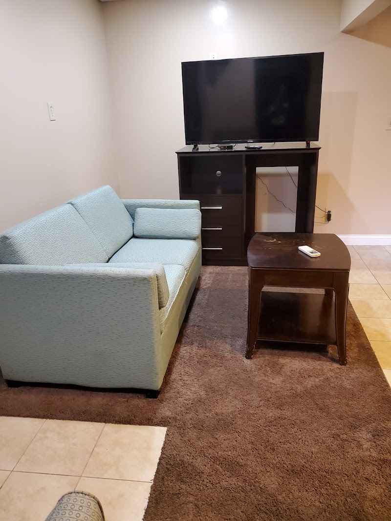 Travelodge by Wyndham Cleveland Lakewood Cleveland amenities