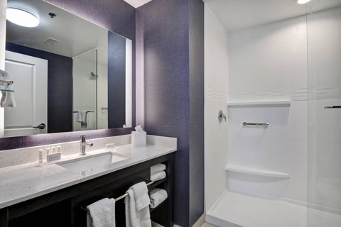 Residence Inn by Marriott Cleveland Airport/Middleburg Heights Cleveland amenities