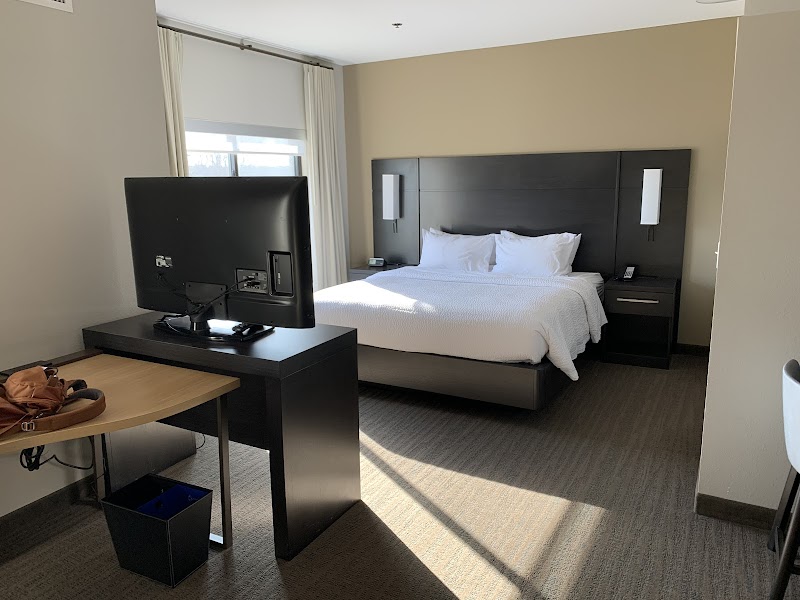 Residence Inn by Marriott Cleveland Airport/Middleburg Heights Cleveland amenities