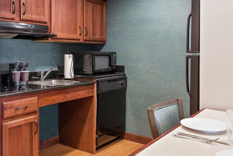 Homewood Suites by Hilton Cleveland-Beachwood Cleveland amenities