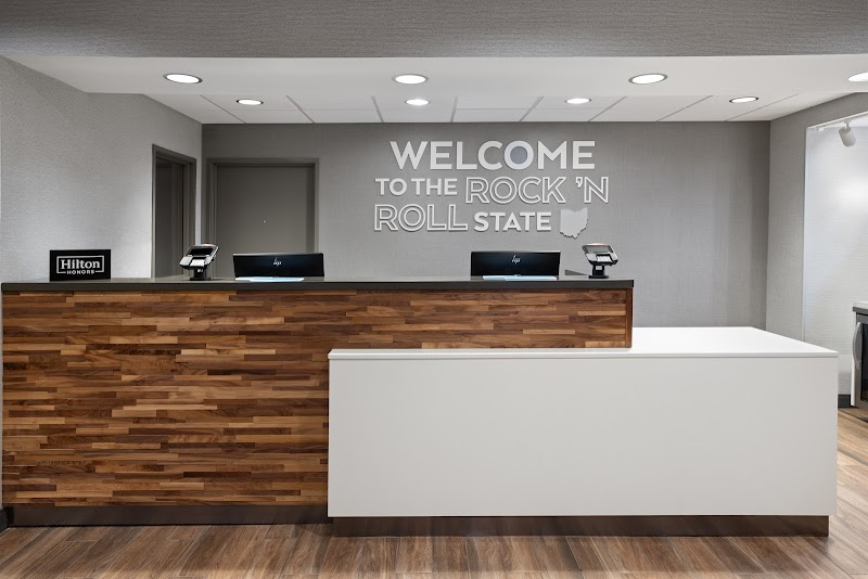 Hampton Inn Cleveland Airport-Tiedeman Rd Cleveland amenities