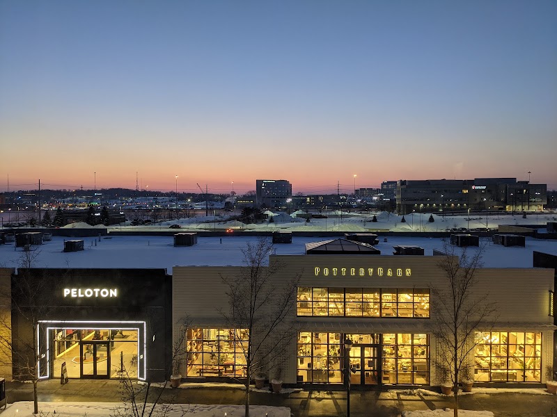 AC Hotel Cleveland Beachwood Cleveland amenities