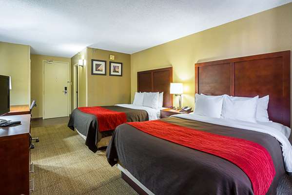 Comfort Inn Cleveland Downtown Cleveland lobby