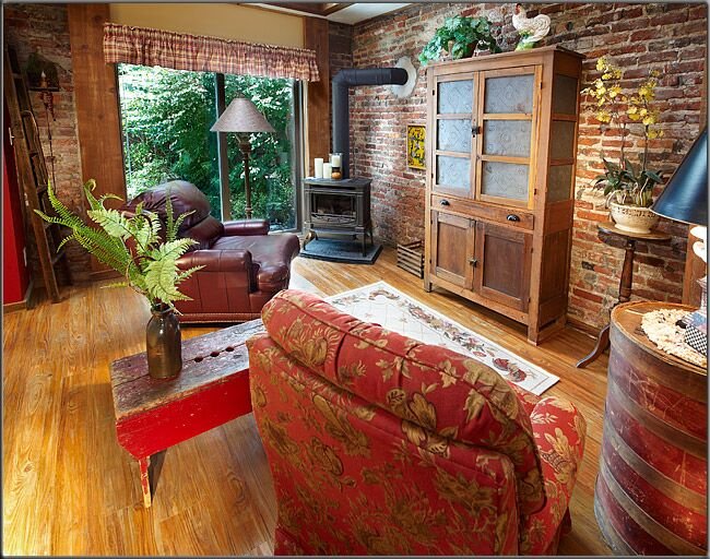 J Palen House Cleveland amenities