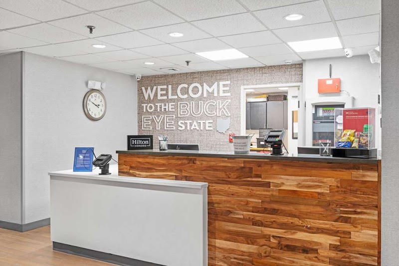 Hampton Inn Cleveland-Westlake Cleveland amenities