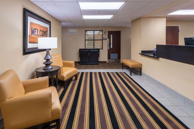 Extended Stay America Suites- Cleveland - Brooklyn Cleveland amenities