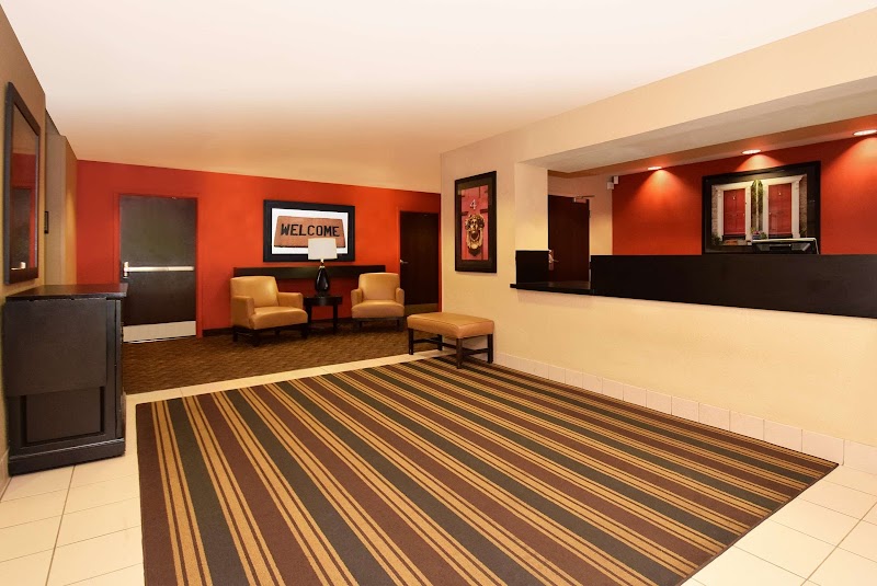 Extended Stay America Suites- Cleveland - Brooklyn Cleveland amenities