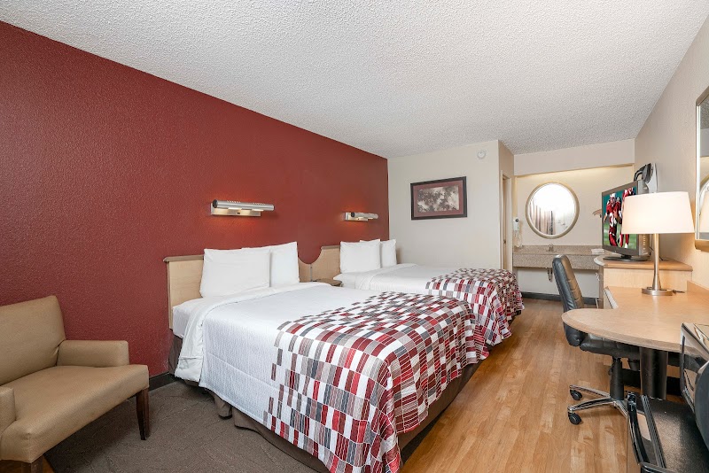 Red Roof Inn Cleveland - Airport/Middleburg Heights in Cleveland
