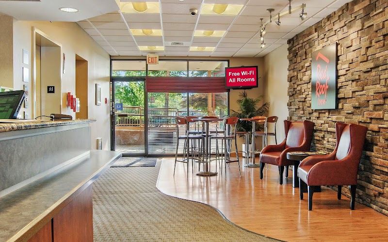 Red Roof Inn Cleveland - Airport/Middleburg Heights Cleveland amenities