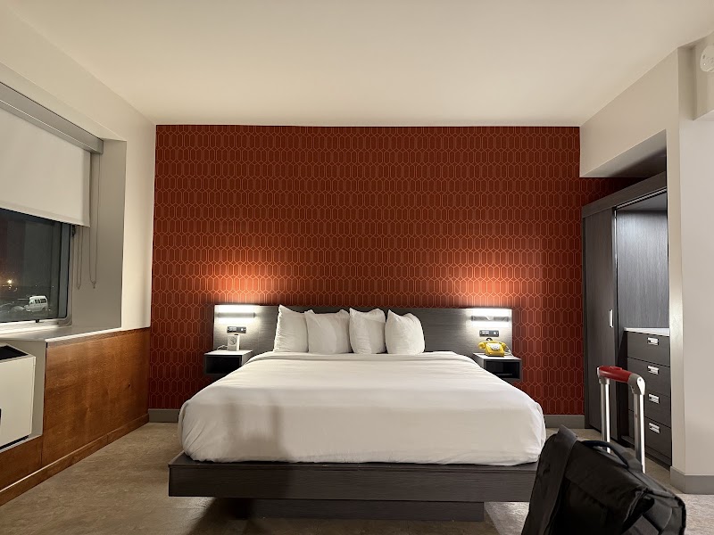 The Orbit Hotel, Trademark Collection by Wyndham Cleveland lobby