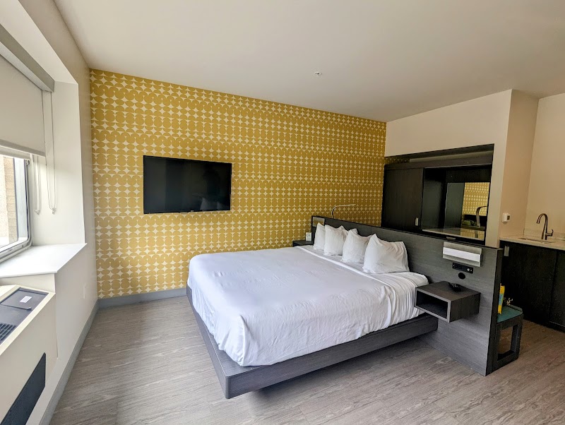 The Orbit Hotel, Trademark Collection by Wyndham Cleveland amenities