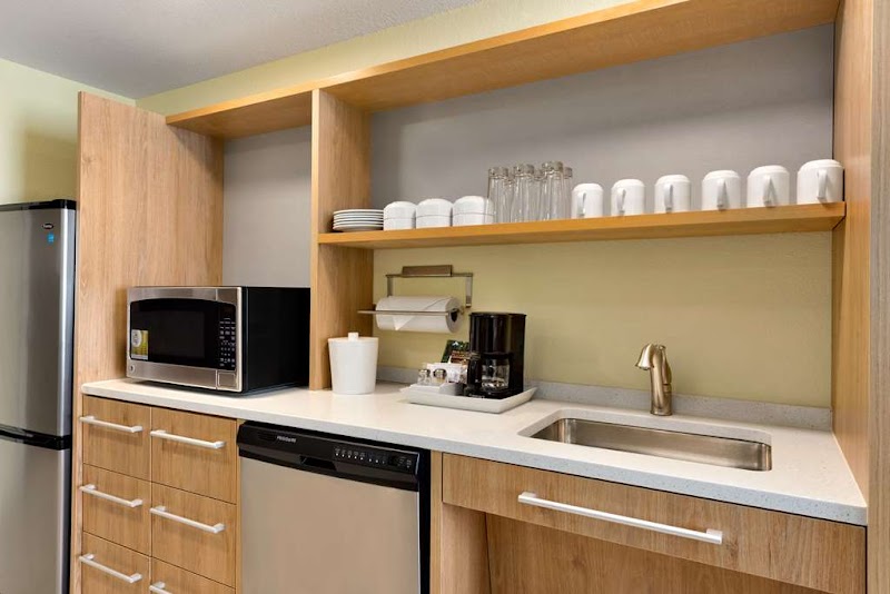 Home2 Suites by Hilton Cleveland Beachwood Cleveland amenities