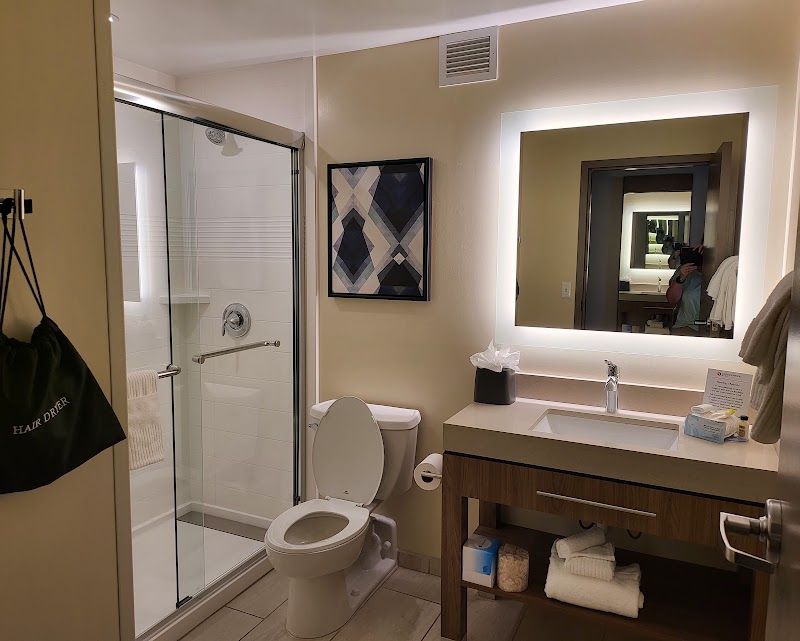 Candlewood Suites Cleveland South - Independence by IHG Cleveland amenities