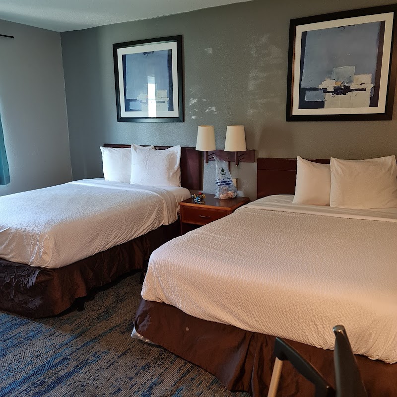 Days Inn by Wyndham Cleveland Lakewood Cleveland amenities