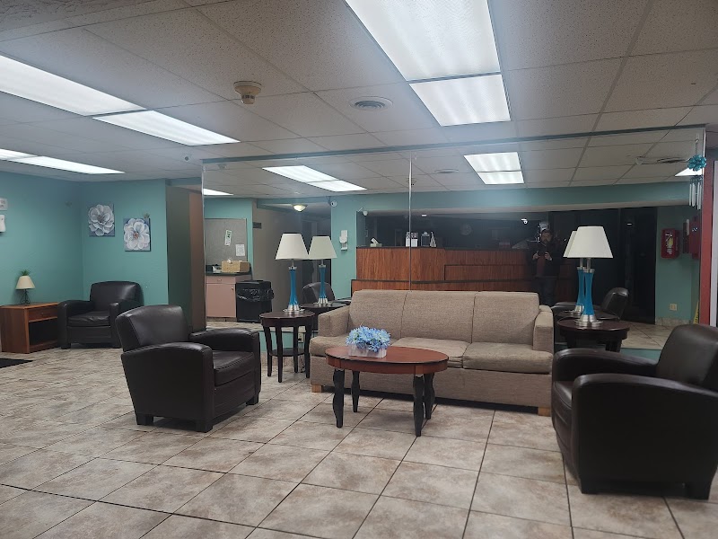 Days Inn by Wyndham Cleveland Lakewood Cleveland amenities