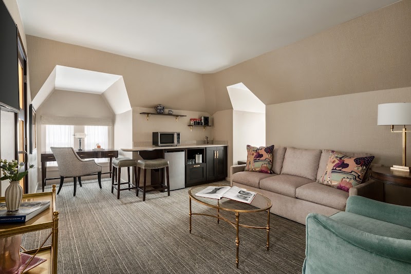 Glidden House Cleveland amenities