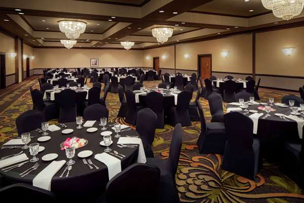 Wyndham Independence Cleveland amenities