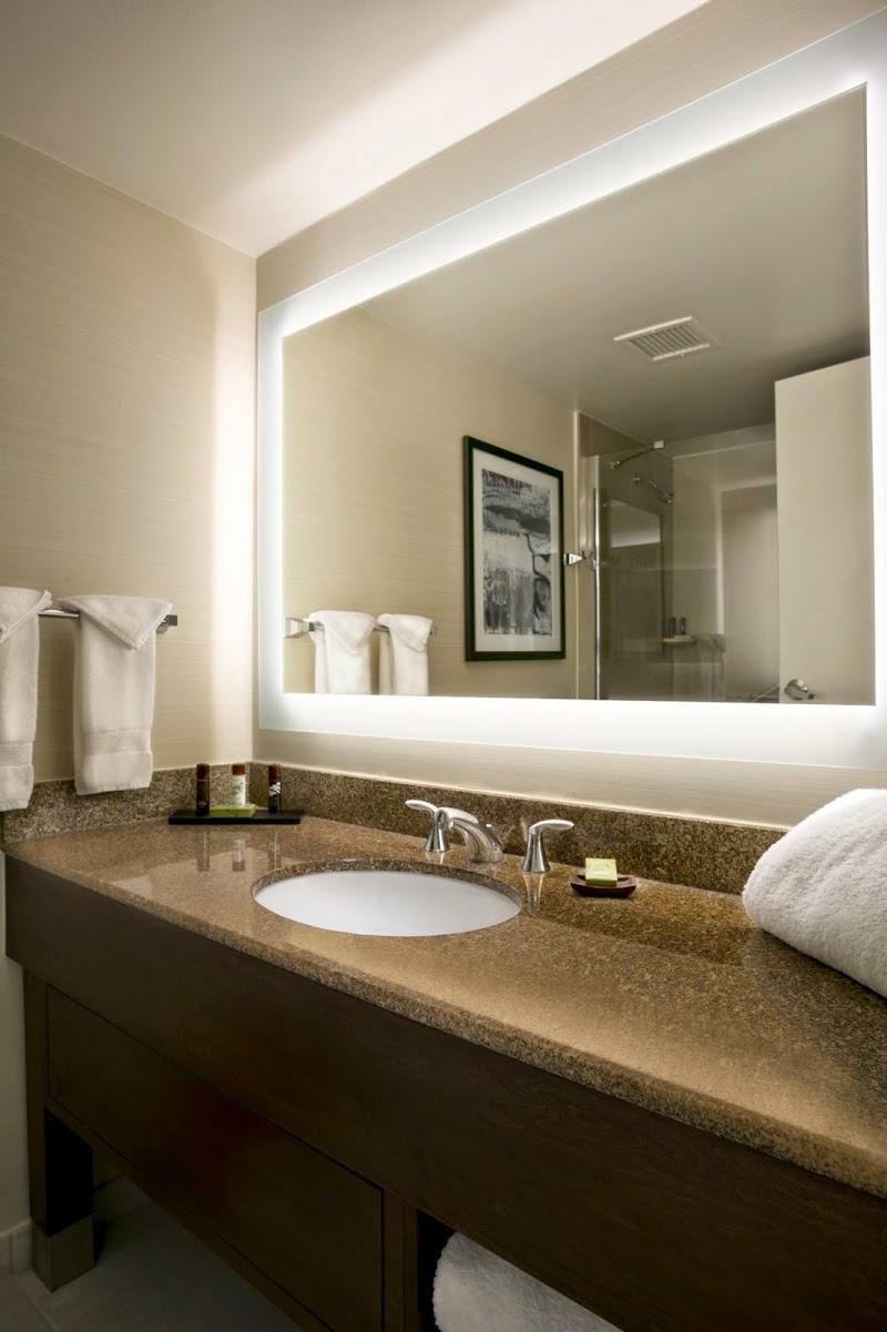 Embassy Suites by Hilton Cleveland Beachwood Cleveland amenities