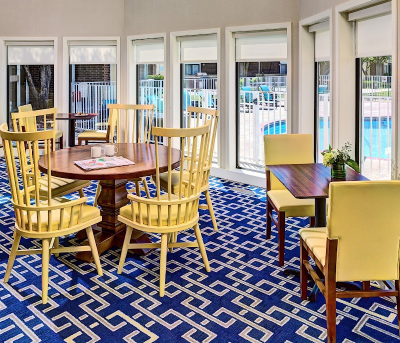 Sonesta Simply Suites Cleveland Westlake Cleveland amenities
