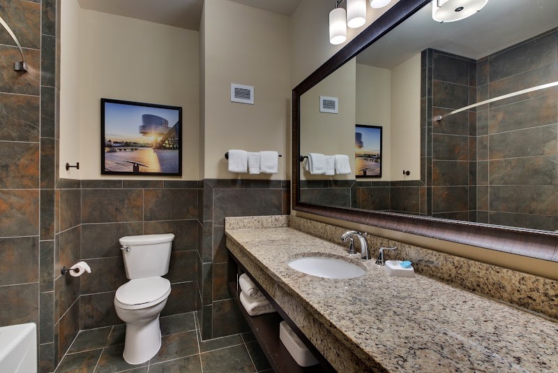 Drury Plaza Hotel Cleveland Downtown Cleveland amenities