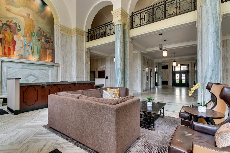 Drury Plaza Hotel Cleveland Downtown Cleveland amenities