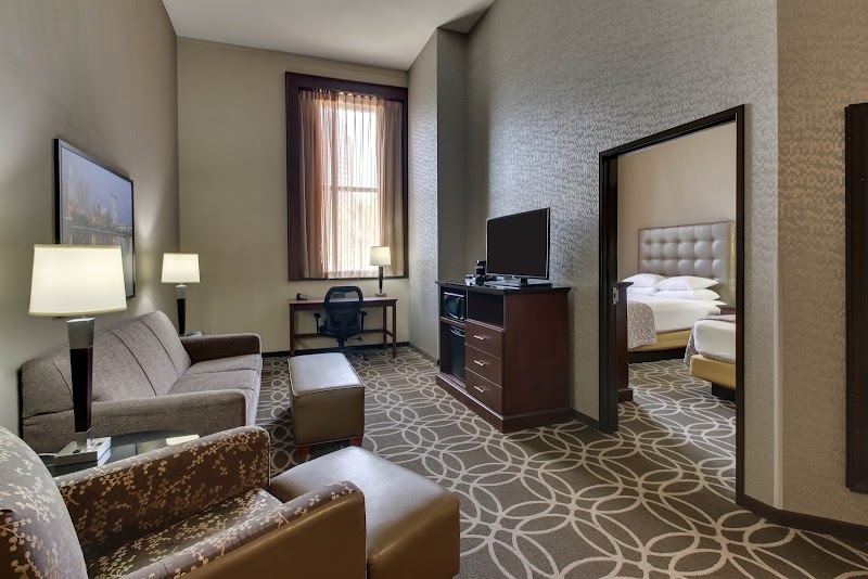 Drury Plaza Hotel Cleveland Downtown Cleveland amenities