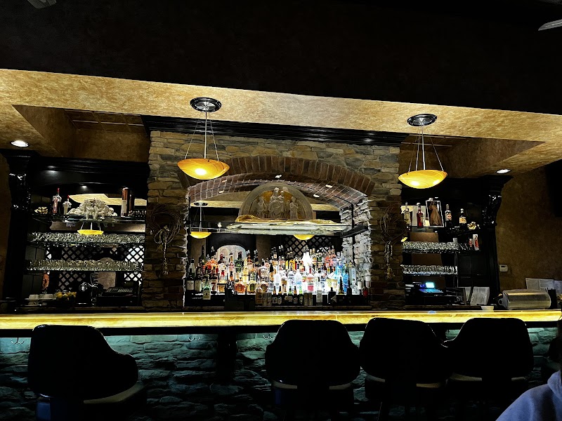 Angelos Nido Italia Restaurant Cleveland atmosphere