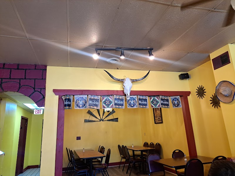 Tapatias Taqueria Cleveland atmosphere