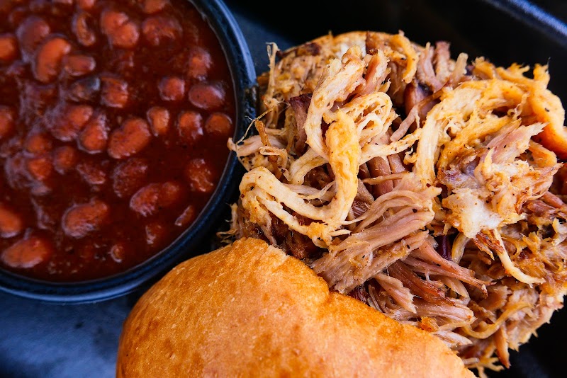 MISSION BBQ Cleveland atmosphere