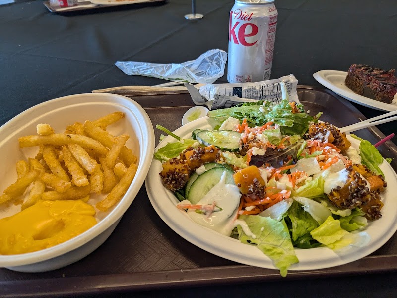 Sittoo's Lebanese Grill Playhouse Square Cleveland atmosphere