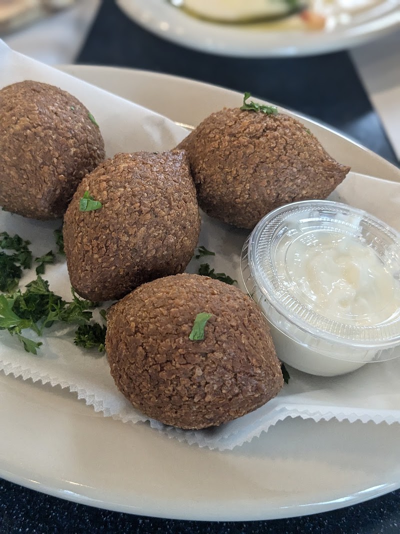 Sittoo's Lebanese Grill Playhouse Square Cleveland atmosphere