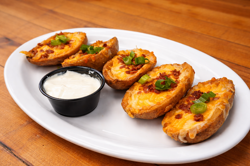 Neighbors Bar and Grill Cleveland food