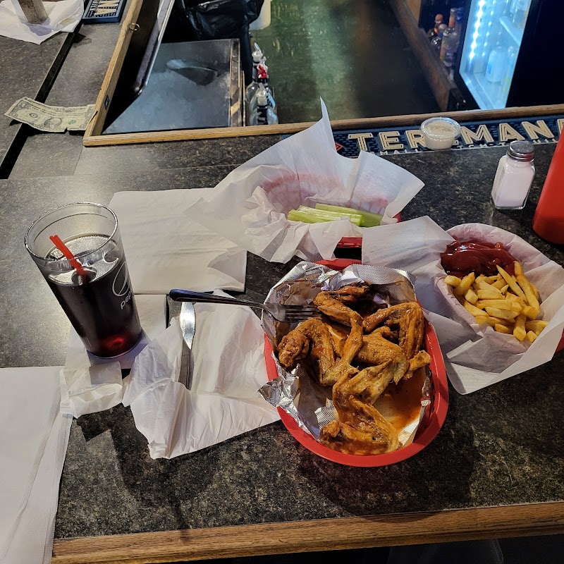 Neighbors Bar and Grill Cleveland atmosphere