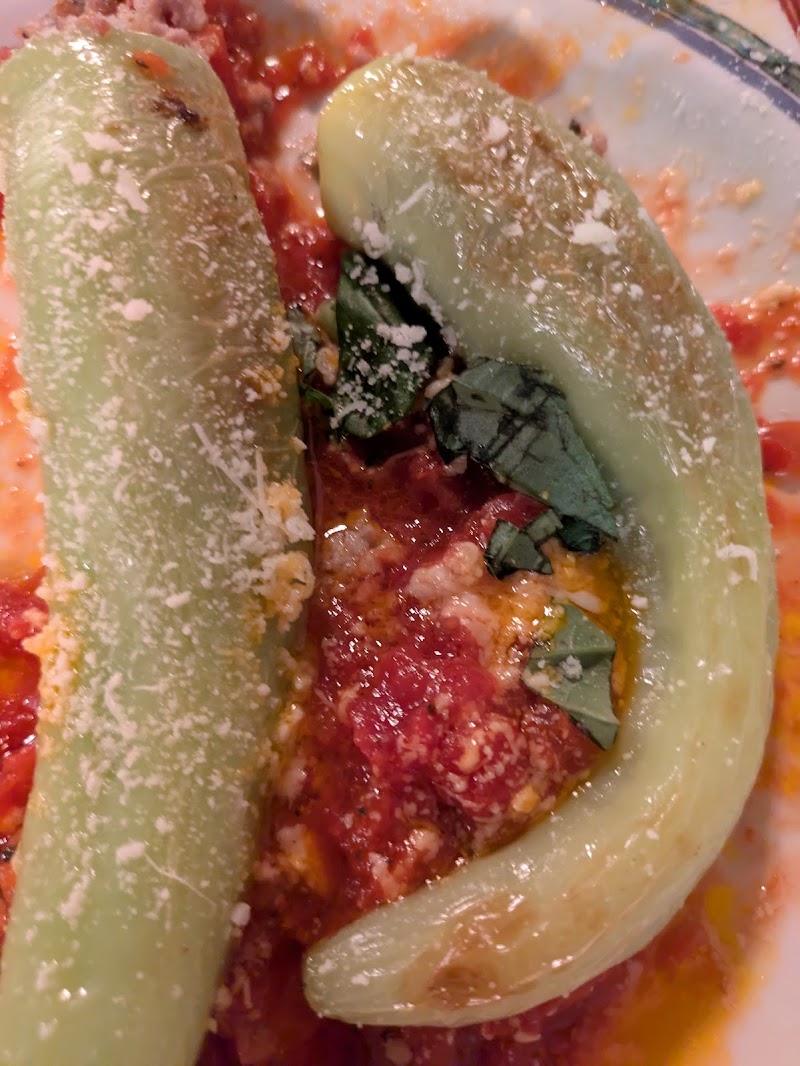 Bucci's Italian Restaurant Cleveland atmosphere
