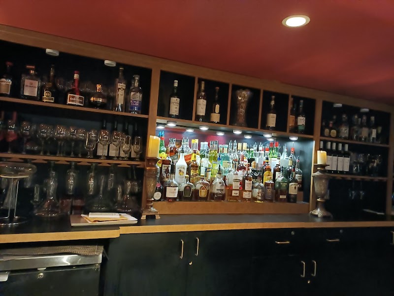Michaelangelo's Italian Restaurant & Wine Bar Cleveland atmosphere
