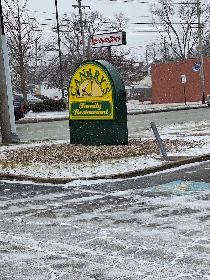 Canarys Family Restaurant Cleveland atmosphere
