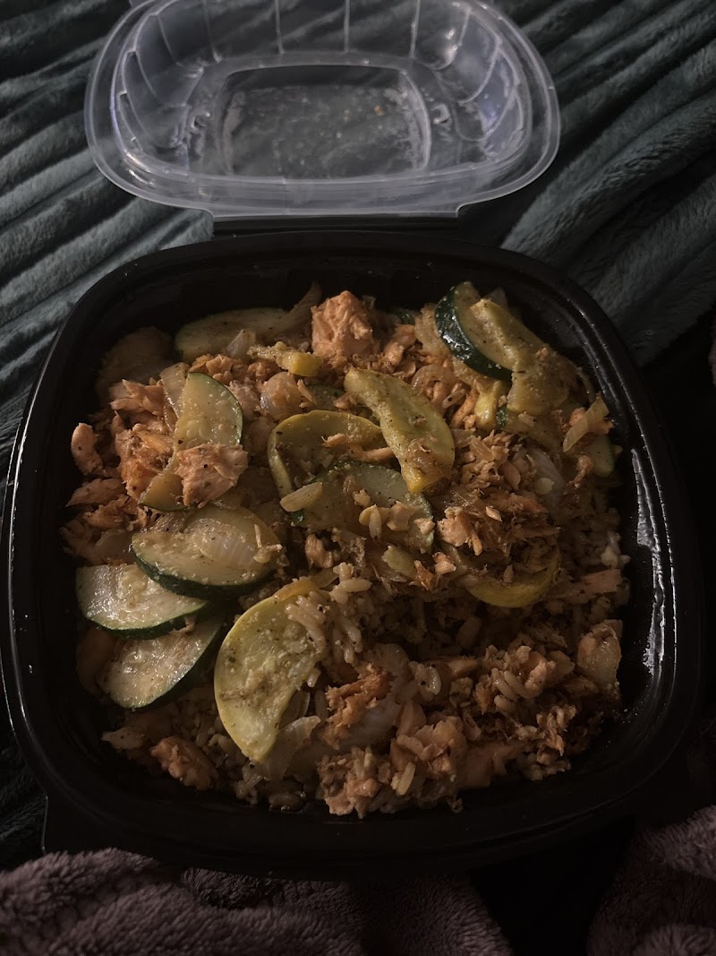 Zaza Subs & Salads Cleveland atmosphere