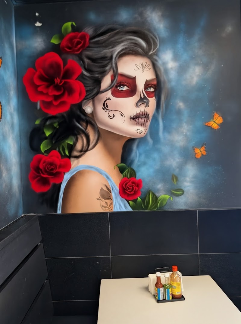 Federales Street Tacos Cleveland atmosphere