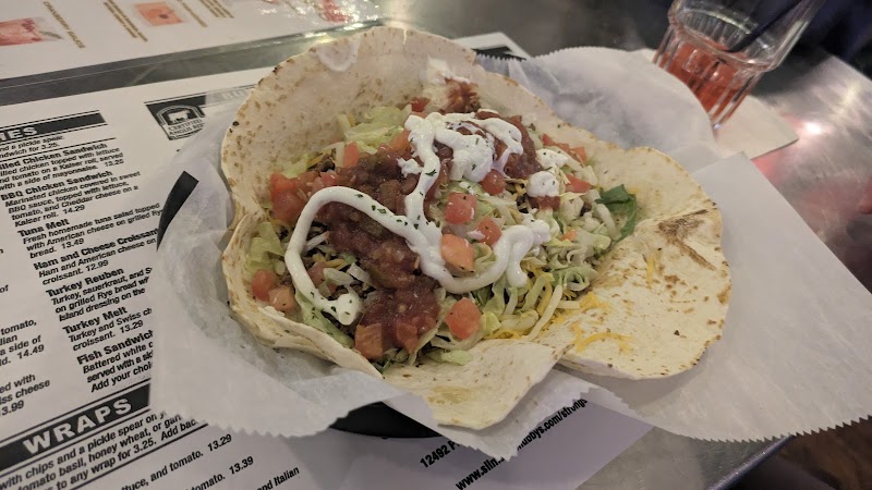 Slim & Chubby's Strongsville Cleveland atmosphere