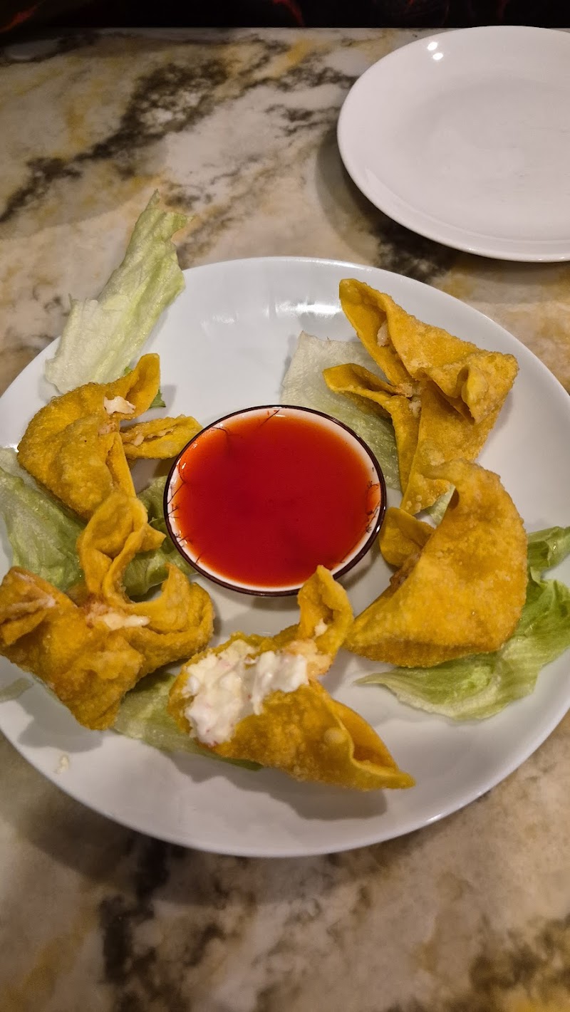 Imperial Garden restaurant Cleveland atmosphere
