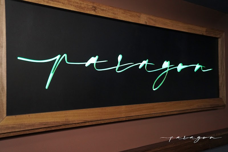Paragon Social Cleveland food