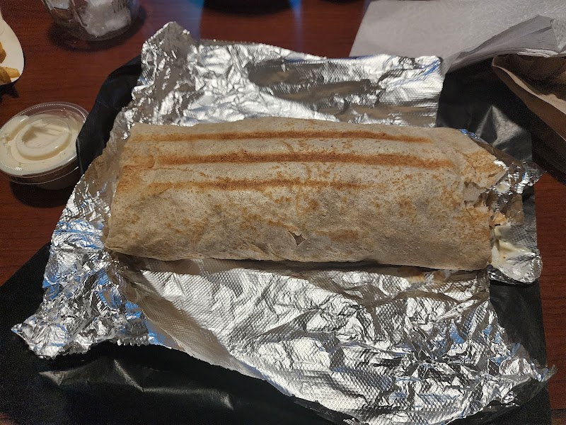 Shawarma Vibes Cleveland atmosphere